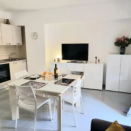 La Casetta Di Lauretta Apartment Cefalu
